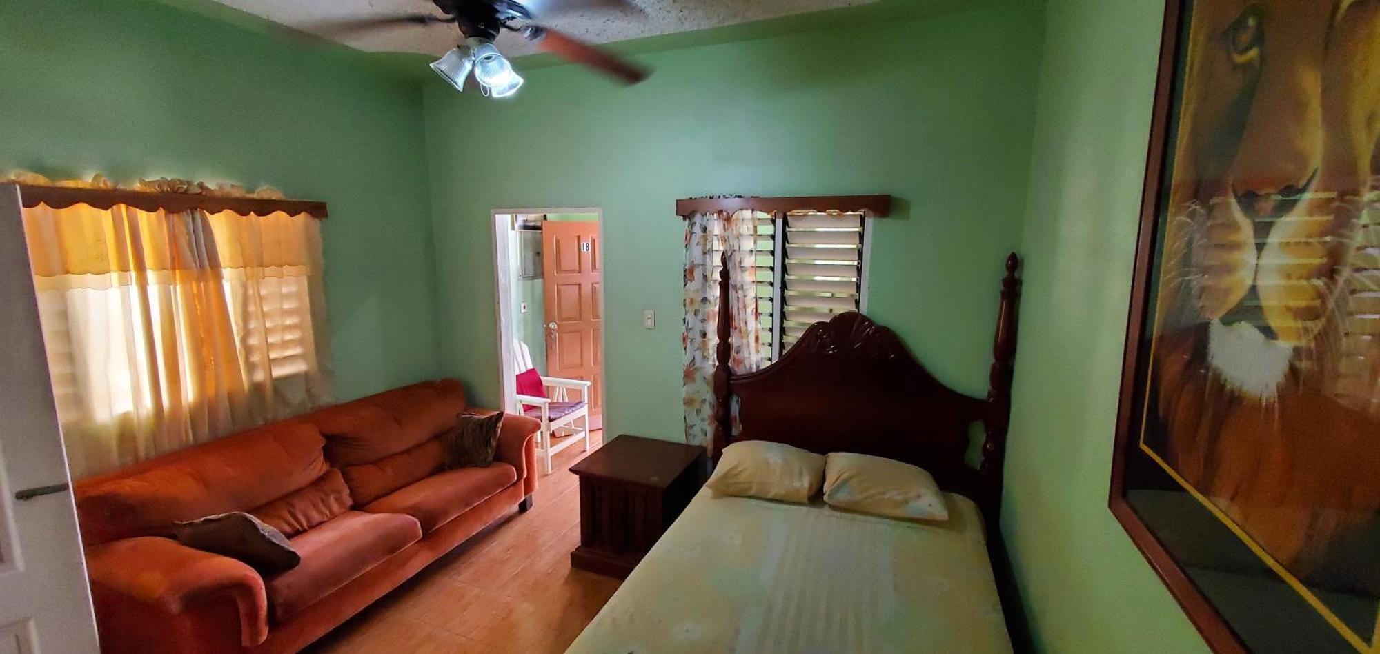Little Shaw Park Guest House Ocho Rios Luaran gambar