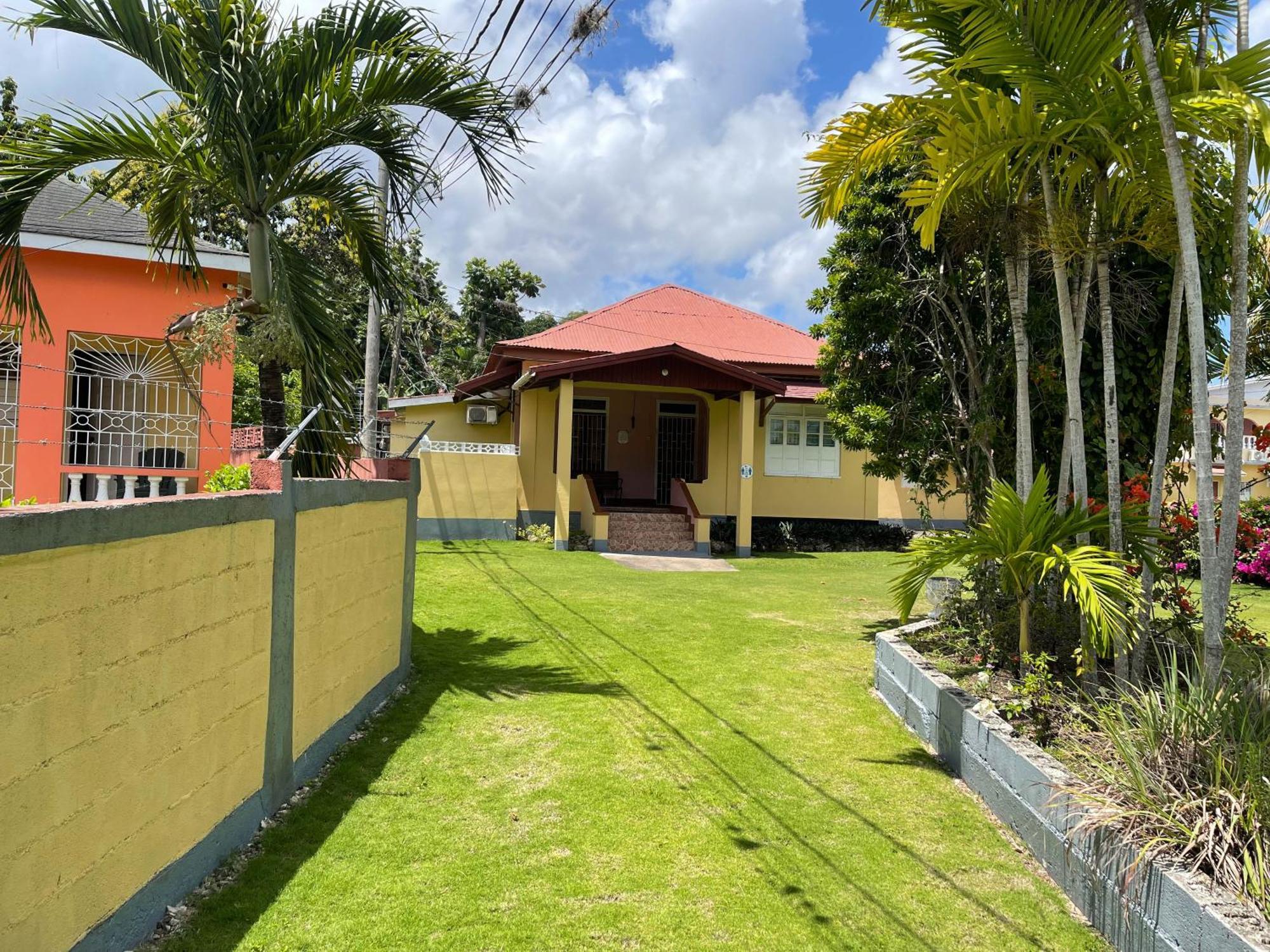 Little Shaw Park Guest House Ocho Rios Luaran gambar