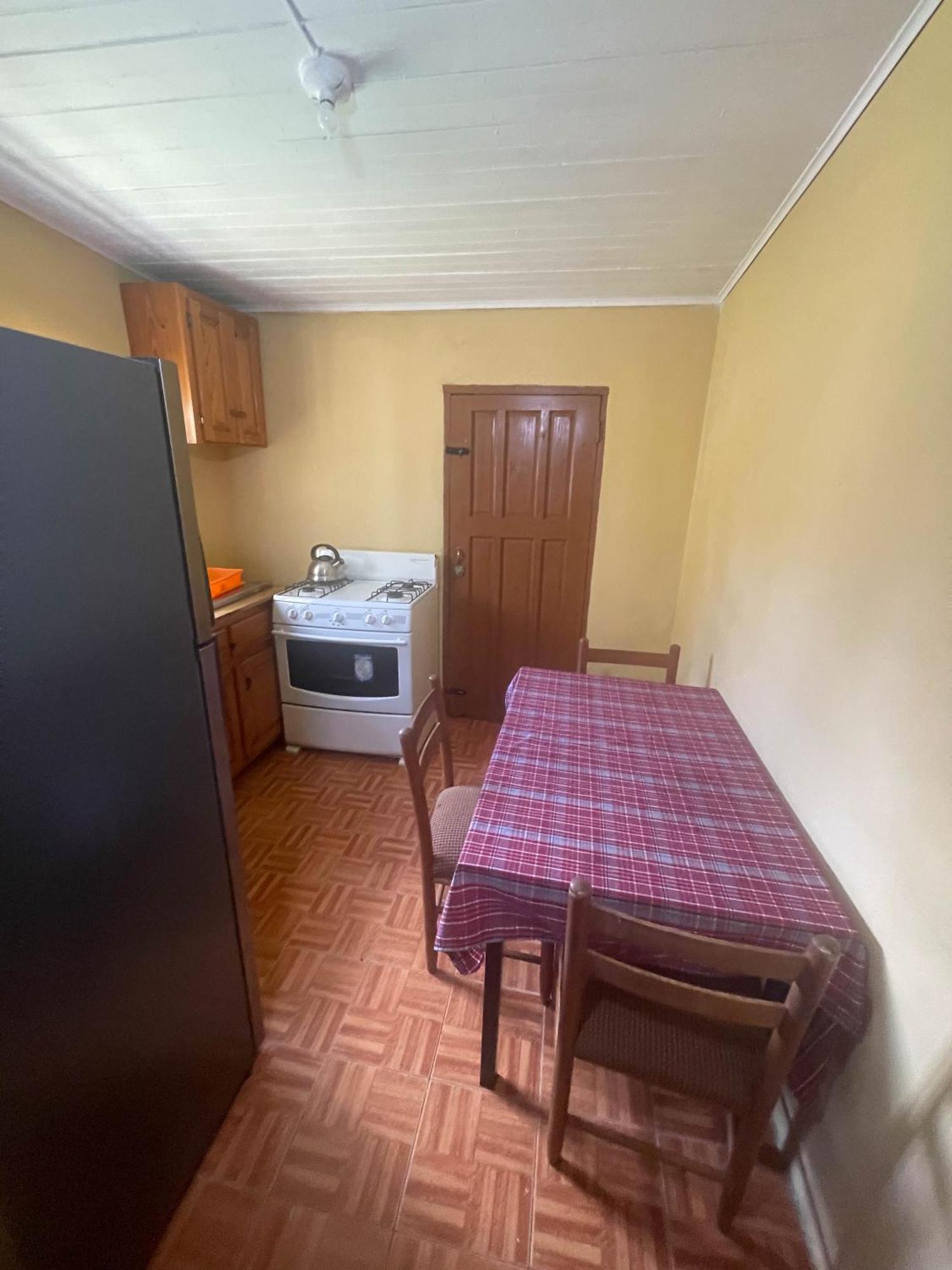 Little Shaw Park Guest House Ocho Rios Luaran gambar